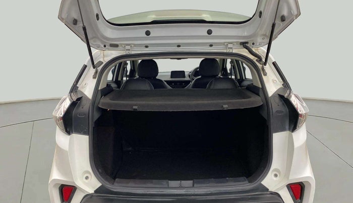2023 Tata NEXON XM PLUS SUNROOF PETROL, Petrol, Manual, 20,724 km, Boot Inside