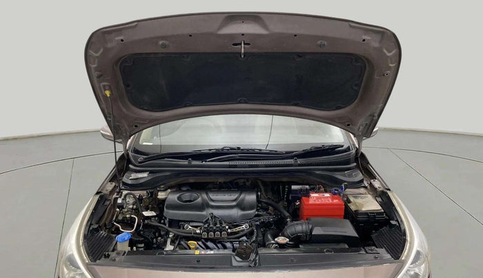 2018 Hyundai Verna 1.6 VTVT SX, CNG, Manual, 83,270 km, Open Bonet