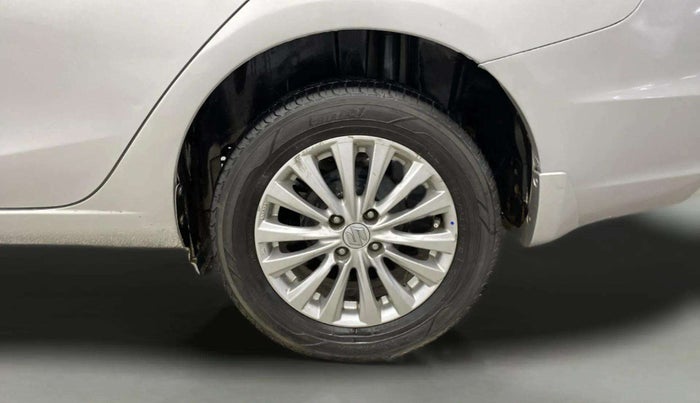 2015 Maruti Ciaz ZXI, Petrol, Manual, 96,513 km, Left Rear Wheel