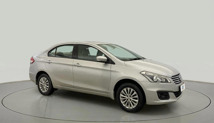 2015 Maruti Ciaz ZXI, Petrol, Manual, 96,513 km, Right Front Diagonal