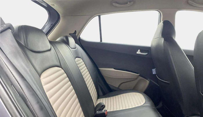 2014 Hyundai Grand i10 SPORTZ 1.2 KAPPA VTVT, Petrol, Manual, 82,580 km, Right Side Rear Door Cabin