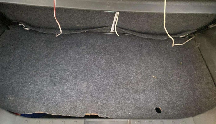 2016 Maruti Alto K10 VXI, Petrol, Manual, 98,850 km, Boot Inside