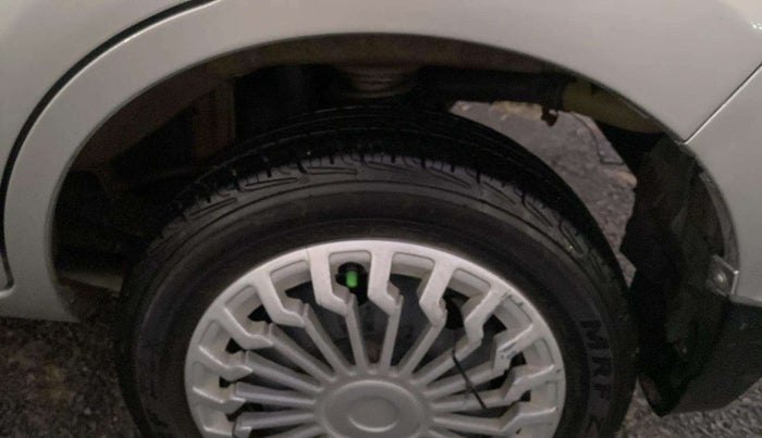 2016 Maruti Alto K10 VXI, Petrol, Manual, 98,850 km, Left Rear Tyre Tread