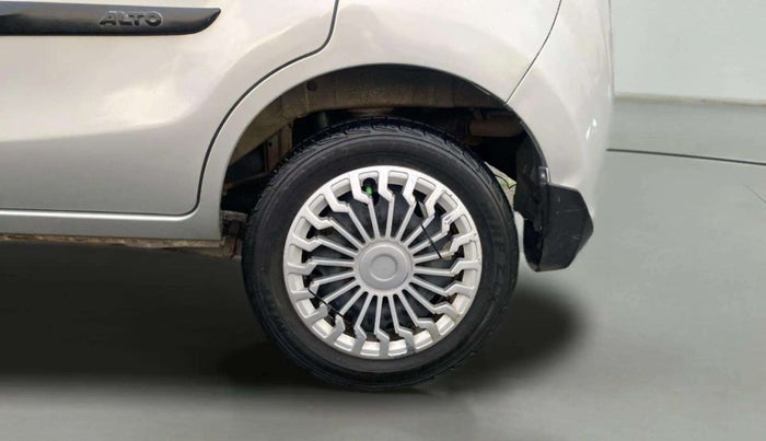 2016 Maruti Alto K10 VXI, Petrol, Manual, 98,850 km, Left Rear Wheel