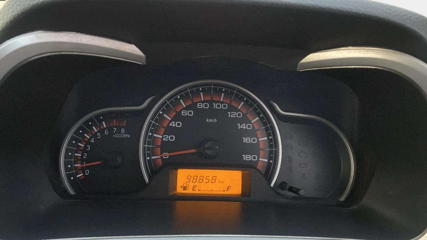 2016 Maruti Alto K10 VXI, Petrol, Manual, 98,850 km, Odometer Image
