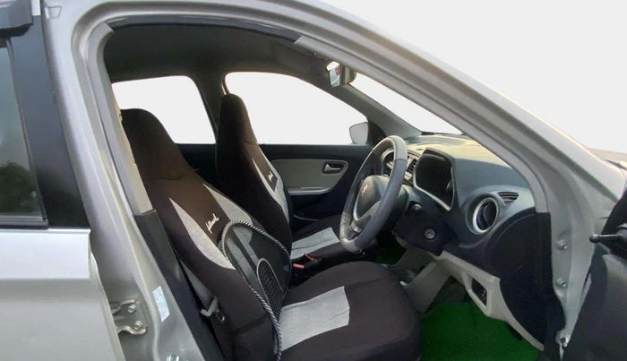 2016 Maruti Alto K10 VXI, Petrol, Manual, 98,850 km, Right Side Front Door Cabin