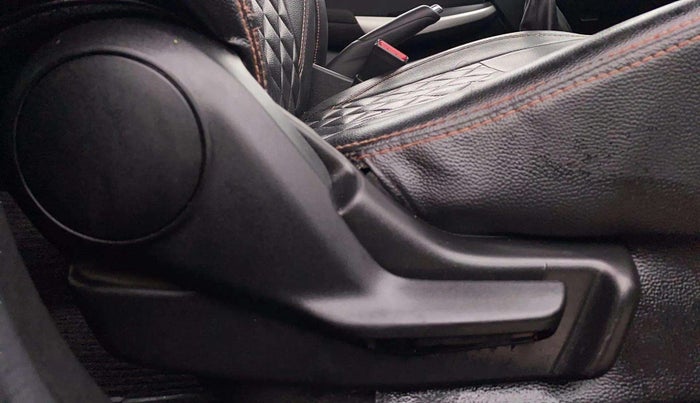 2018 Maruti Baleno DELTA PETROL 1.2, Petrol, Manual, 45,918 km, Driver Side Adjustment Panel