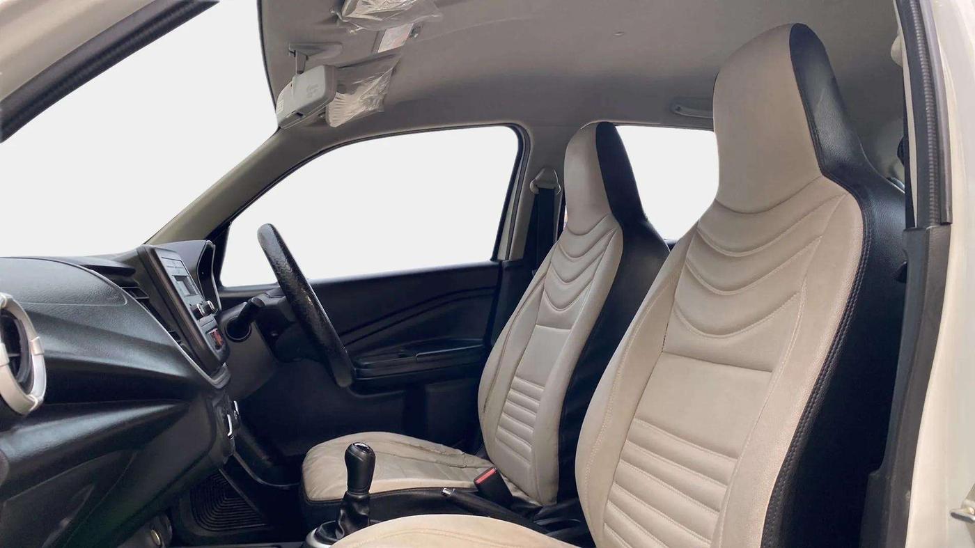 2022 Maruti Celerio ZXI, Petrol, Manual, 62,626 km, Right Side Front Door Cabin