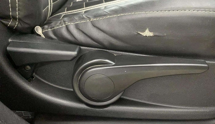 2018 Tata NEXON XZA PLUS PETROL, Petrol, Automatic, 54,687 km, Driver Side Adjustment Panel