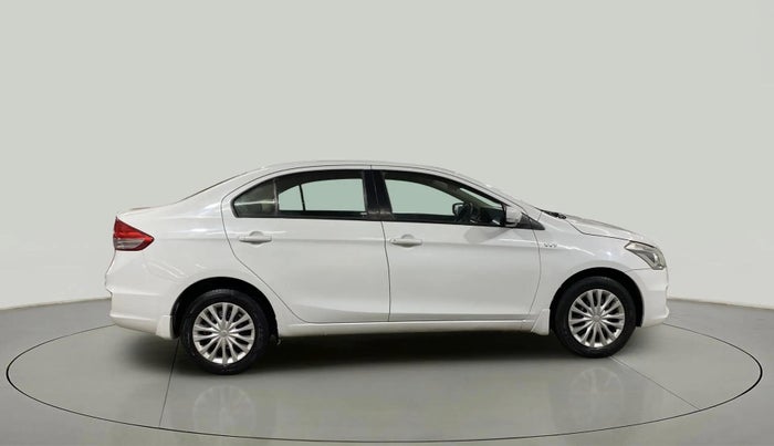 2015 Maruti Ciaz VXI+, Petrol, Manual, 95,045 km, Right Side View