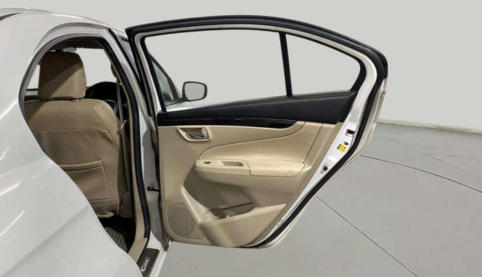 2015 Maruti Ciaz VXI+, Petrol, Manual, 95,045 km, RHS Rear Door