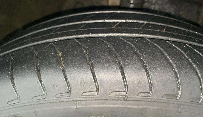 2023 Hyundai EXTER SX(O) CONNECT 1.2 AMT, Petrol, Automatic, 11,708 km, Right Front Tyre Tread