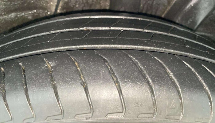 2023 Hyundai EXTER SX(O) CONNECT 1.2 AMT, Petrol, Automatic, 11,708 km, Left Rear Tyre Tread
