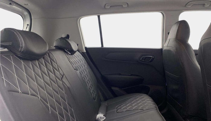 2023 Hyundai EXTER SX(O) CONNECT 1.2 AMT, Petrol, Automatic, 11,708 km, Right Side Rear Door Cabin