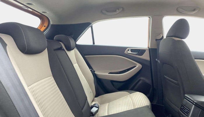 2019 Hyundai Elite i20 ASTA 1.2 (O), Petrol, Manual, 36,113 km, Right Side Rear Door Cabin