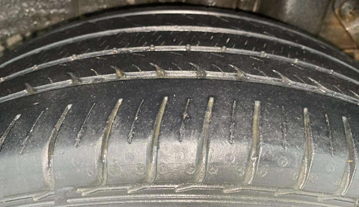 2019 Hyundai Elite i20 ASTA 1.2 (O), Petrol, Manual, 36,113 km, Left Rear Tyre Tread