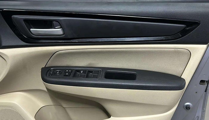 2019 Honda Amaze 1.2L I-VTEC S, CNG, Manual, 60,006 km, Driver Side Door Panels Control