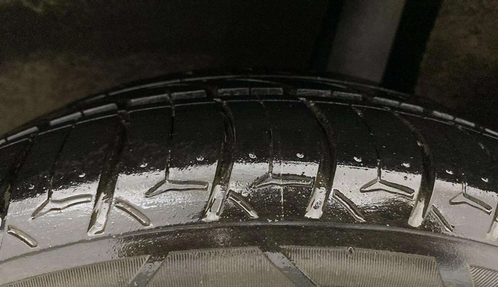 2018 Maruti Baleno ZETA CVT PETROL 1.2, Petrol, Automatic, 36,307 km, Left Rear Tyre Tread
