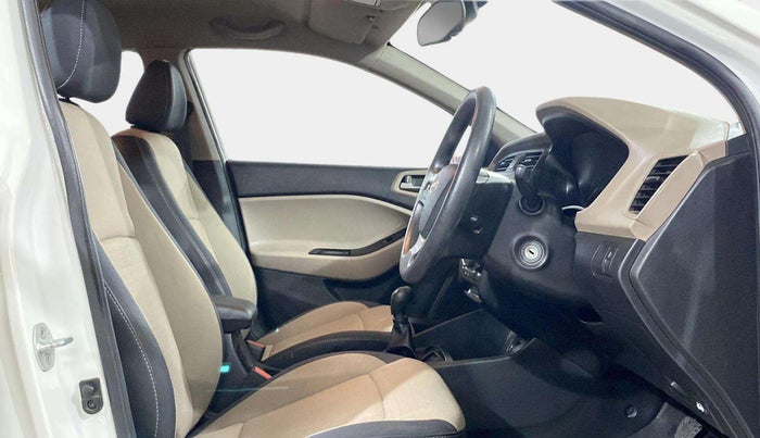 2015 Hyundai Elite i20 MAGNA 1.2, Petrol, Manual, 46,729 km, Right Side Front Door Cabin