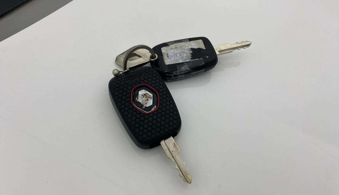 2023 Renault Kwid CLIMBER AMT 1.0, Petrol, Automatic, 32,538 km, Key Close Up