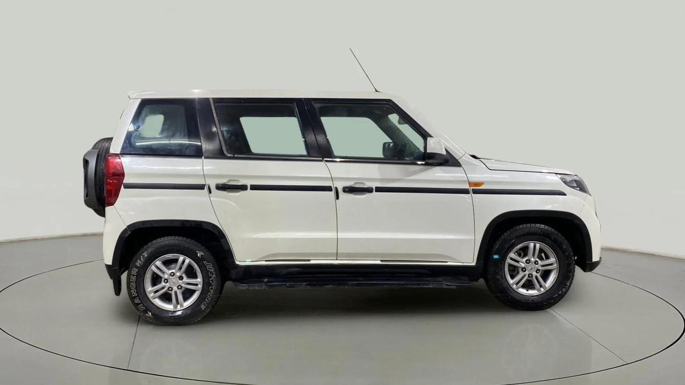 2022 Mahindra BOLERO NEO N10 R, Diesel, Manual, 74,357 km, Right Side View