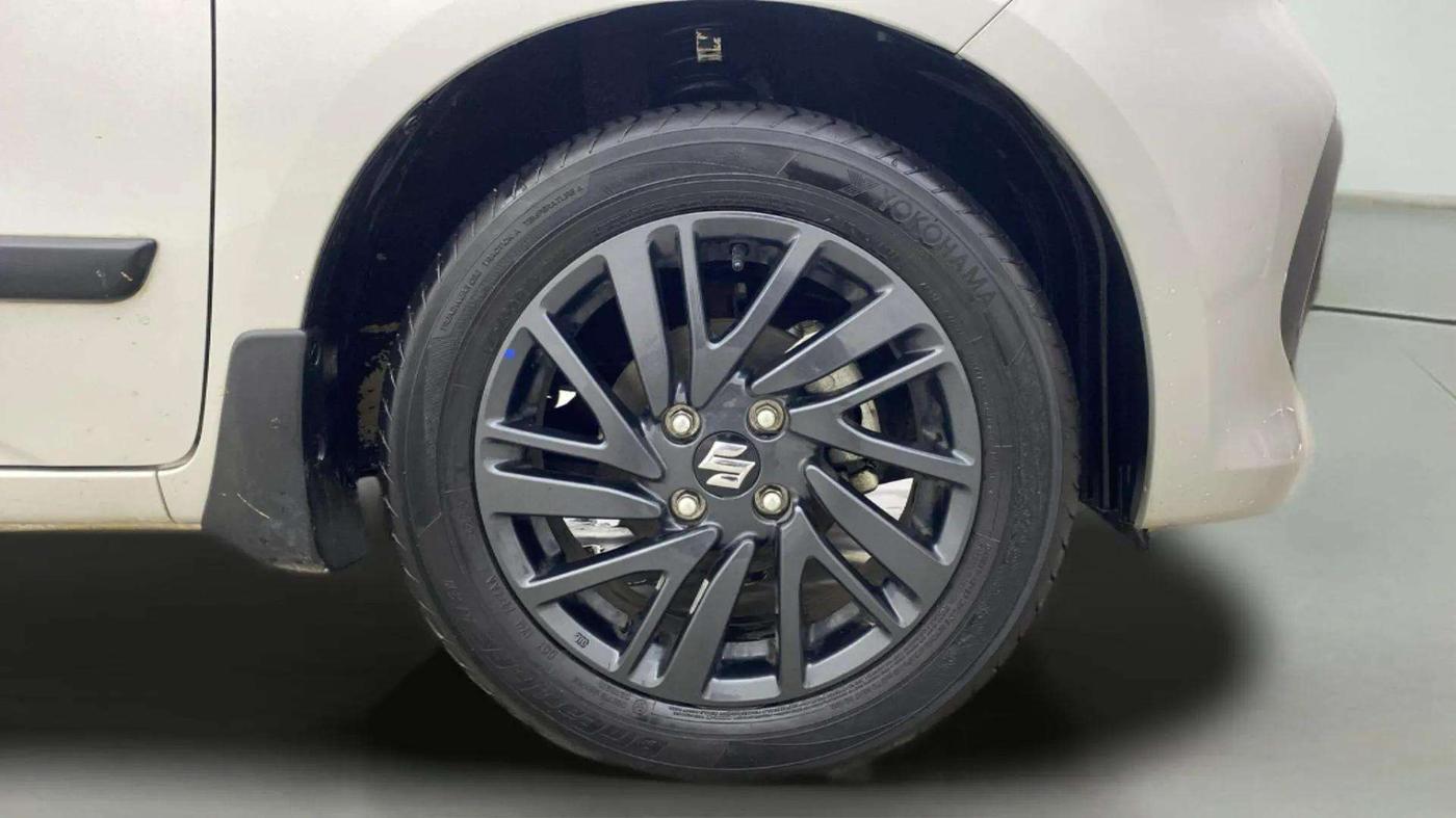 2024 Maruti Celerio ZXI PLUS AGS, Petrol, Automatic, 12,960 km, Right Front Wheel