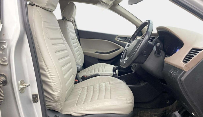2018 Hyundai Elite i20 ASTA 1.2 (O), Petrol, Manual, 44,047 km, Right Side Front Door Cabin