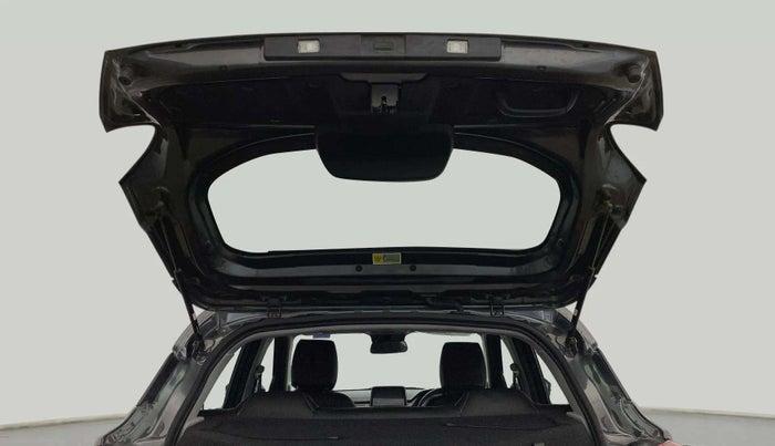 2024 Tata PUNCH ACCOMPLISHED DAZZLE SUNROOF CNG MT, CNG, Manual, 14,728 km, Boot Door Open