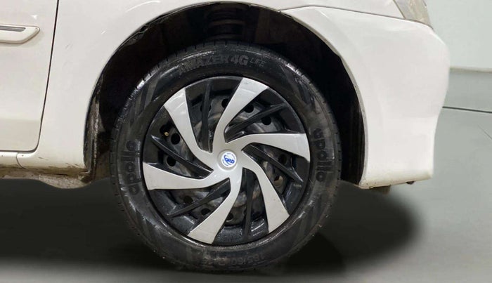 2014 Toyota Etios G, Petrol, Manual, 74,964 km, Right Front Wheel