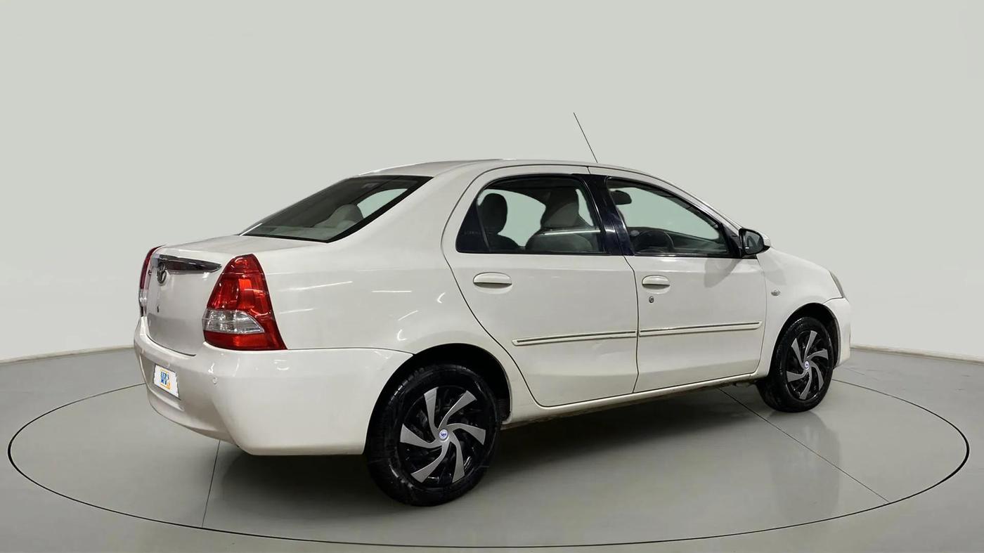 2014 Toyota Etios G, Petrol, Manual, 74,964 km, Right Back Diagonal