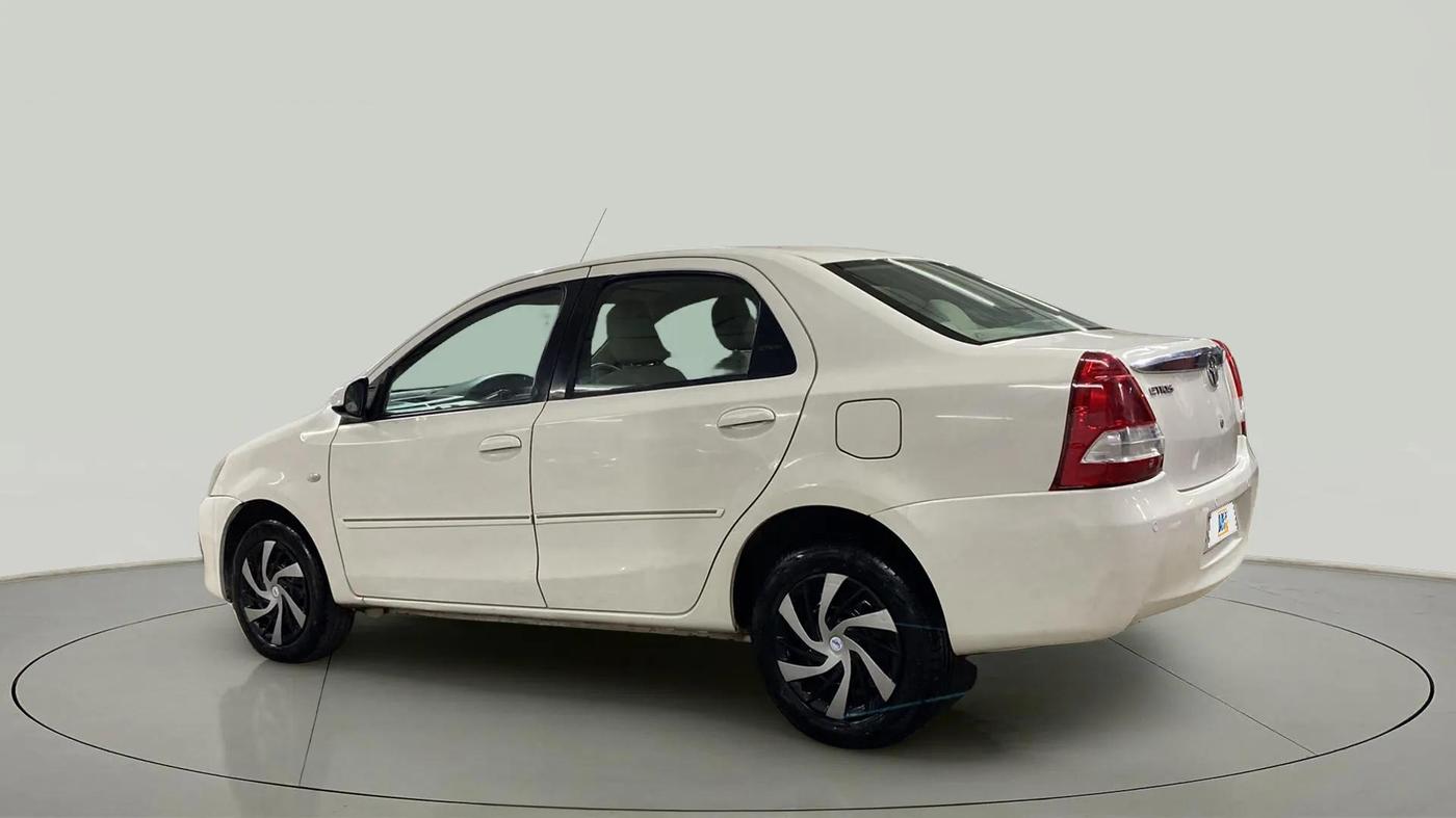 2014 Toyota Etios G, Petrol, Manual, 74,964 km, Left Back Diagonal