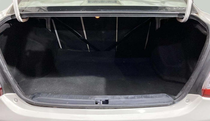 2014 Toyota Etios G, Petrol, Manual, 74,964 km, Boot Inside