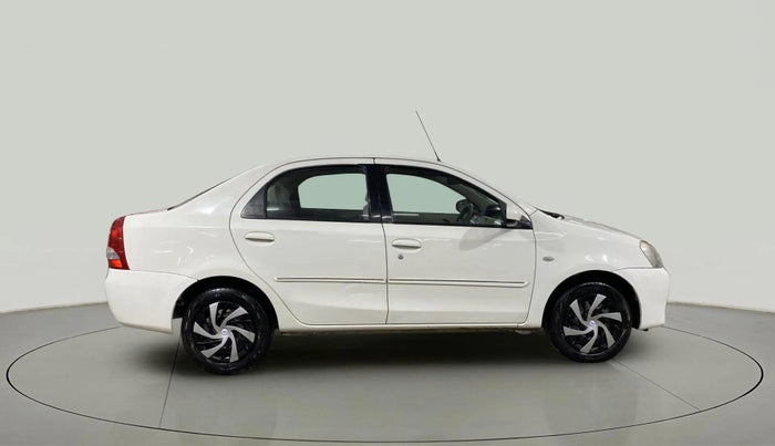 2014 Toyota Etios G, Petrol, Manual, 74,964 km, Right Side View