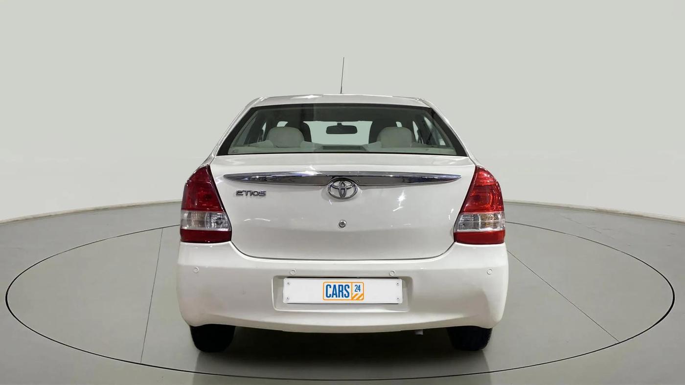 2014 Toyota Etios G, Petrol, Manual, 74,964 km, Back/Rear