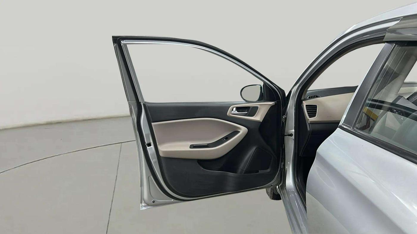 2019 Hyundai Elite i20 SPORTZ PLUS 1.2, Petrol, Manual, 22,654 km, LHS Front Door