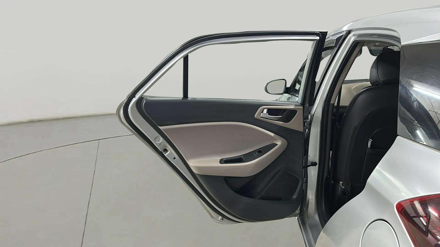2019 Hyundai Elite i20 SPORTZ PLUS 1.2, Petrol, Manual, 22,654 km, LHS Rear Door
