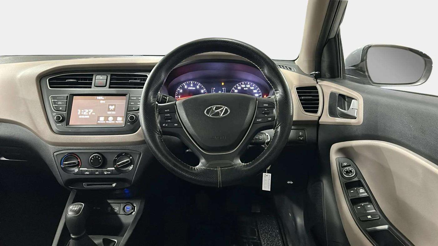 2019 Hyundai Elite i20 SPORTZ PLUS 1.2, Petrol, Manual, 22,654 km, Steering Wheel Close Up