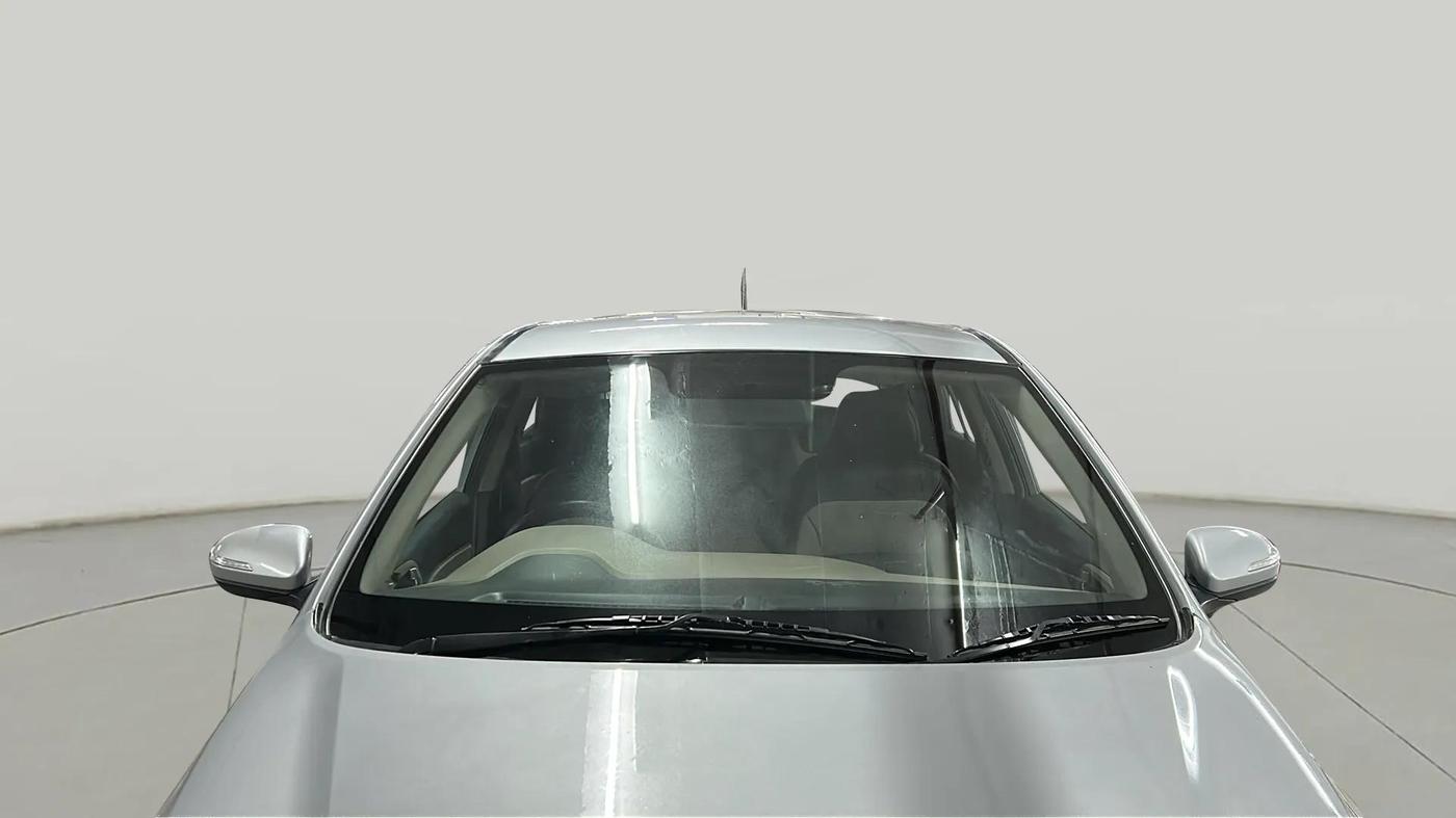 2019 Hyundai Elite i20 SPORTZ PLUS 1.2, Petrol, Manual, 22,654 km, Front Windshield