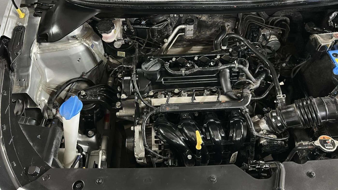 2019 Hyundai Elite i20 SPORTZ PLUS 1.2, Petrol, Manual, 22,654 km, Engine View - Right