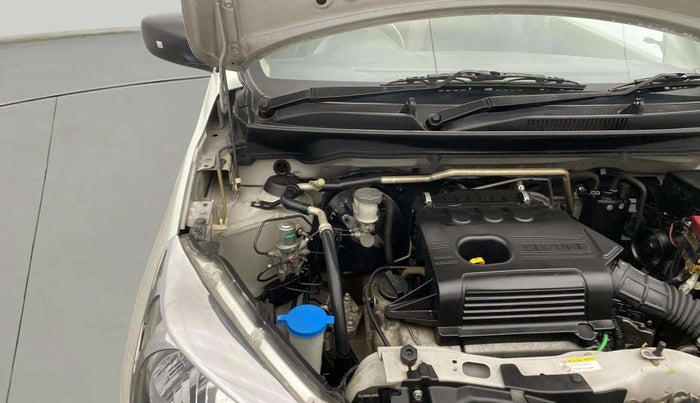 2016 Maruti Celerio VXI AMT, Petrol, Automatic, 63,146 km, Engine View - Right