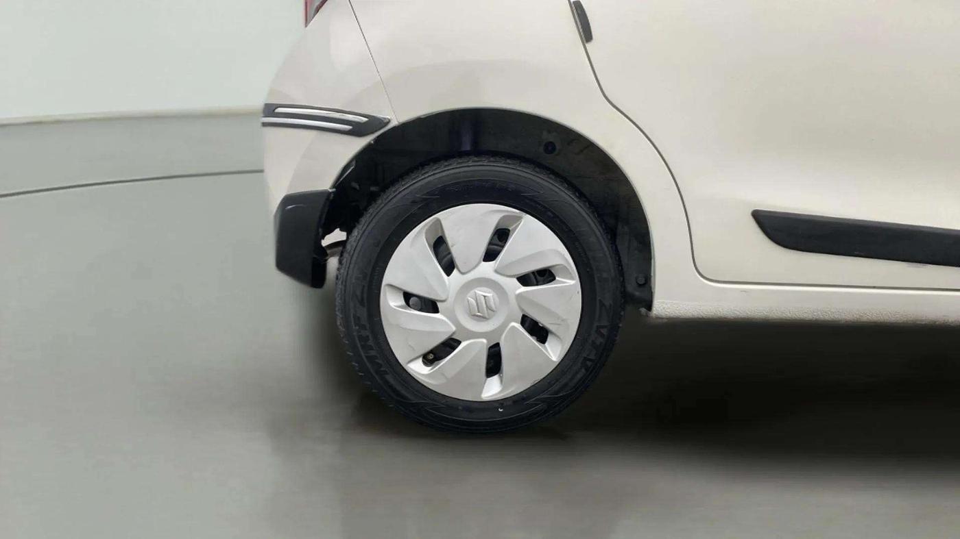 2016 Maruti Celerio VXI AMT, Petrol, Automatic, 63,146 km, Right Rear Wheel