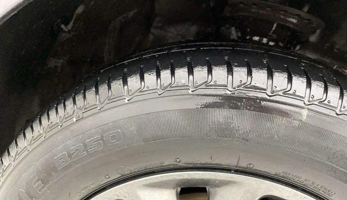 2018 Hyundai Elite i20 ASTA 1.2, Petrol, Manual, 71,779 km, Right Front Tyre Tread