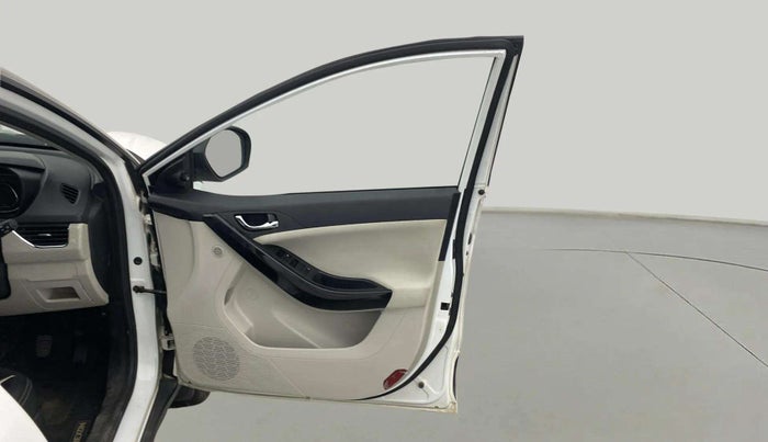 2022 Tata NEXON XZ PLUS PETROL, Petrol, Manual, 40,253 km, RHS Front Door