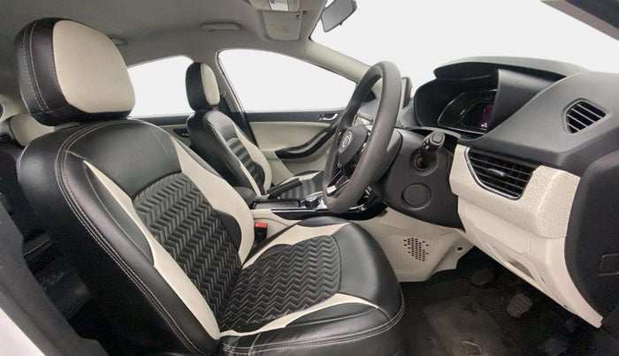 2022 Tata NEXON XZ PLUS PETROL, Petrol, Manual, 40,253 km, Right Side Front Door Cabin