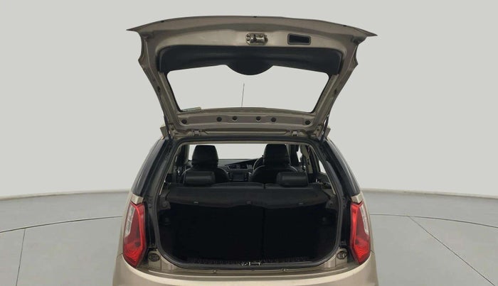2015 Tata Bolt XT REVOTRON, Petrol, Manual, 99,792 km, Boot Door Open