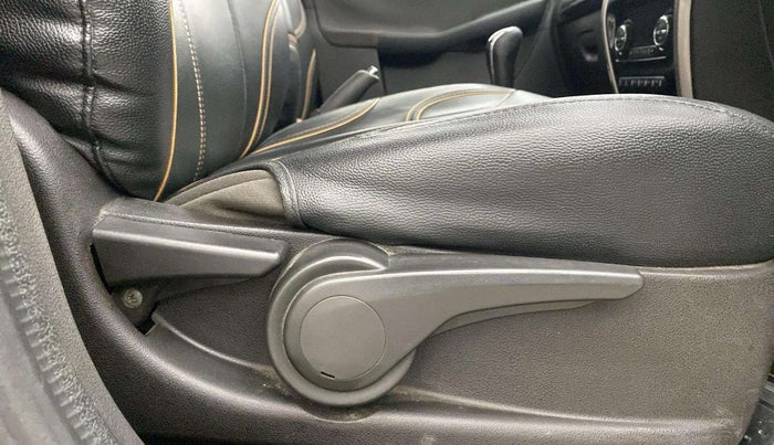 2015 Tata Bolt XT REVOTRON, Petrol, Manual, 99,792 km, Driver Side Adjustment Panel