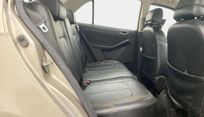 2015 Tata Bolt XT REVOTRON, Petrol, Manual, 99,792 km, Right Side Rear Door Cabin