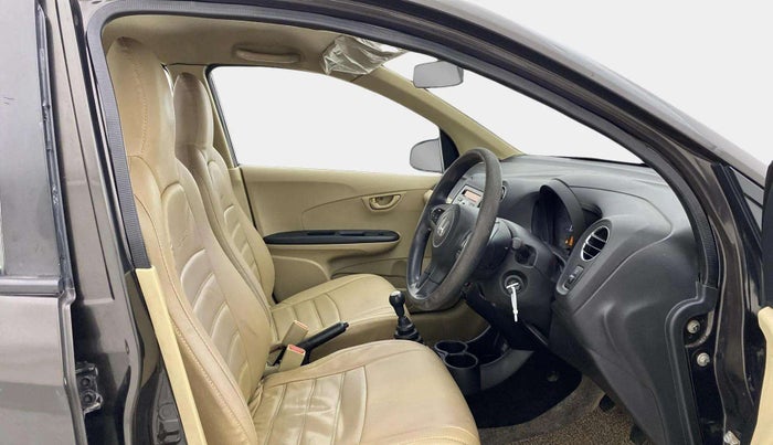 2015 Honda Amaze 1.2L I-VTEC S, CNG, Manual, 1,12,458 km, Right Side Front Door Cabin