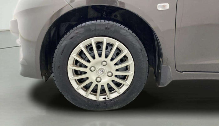 2015 Honda Amaze 1.2L I-VTEC S, CNG, Manual, 1,12,458 km, Left Front Wheel