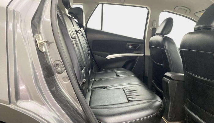 2017 Maruti S Cross ZETA 1.3, Diesel, Manual, 75,754 km, Right Side Rear Door Cabin